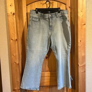 LuLaRoe Jeans Light Wash Magic Comfort Stretch